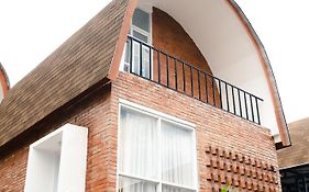 Pakuhaji Highland Ecoresort